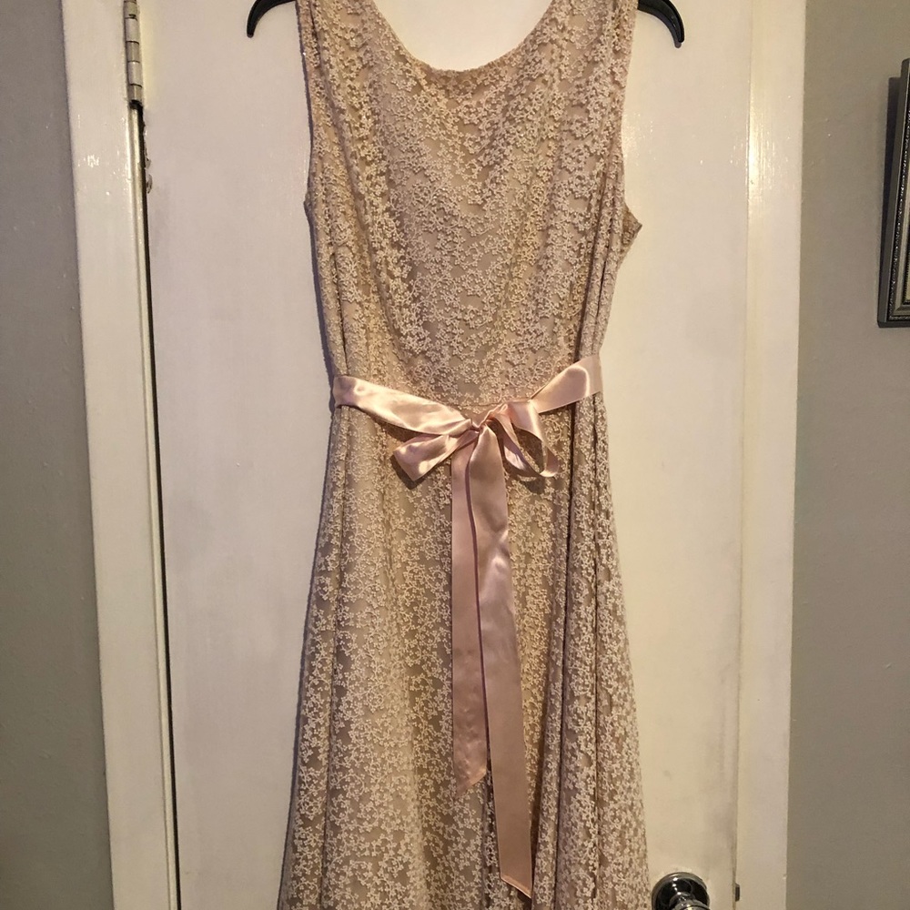 Gently used Tahari midi dress